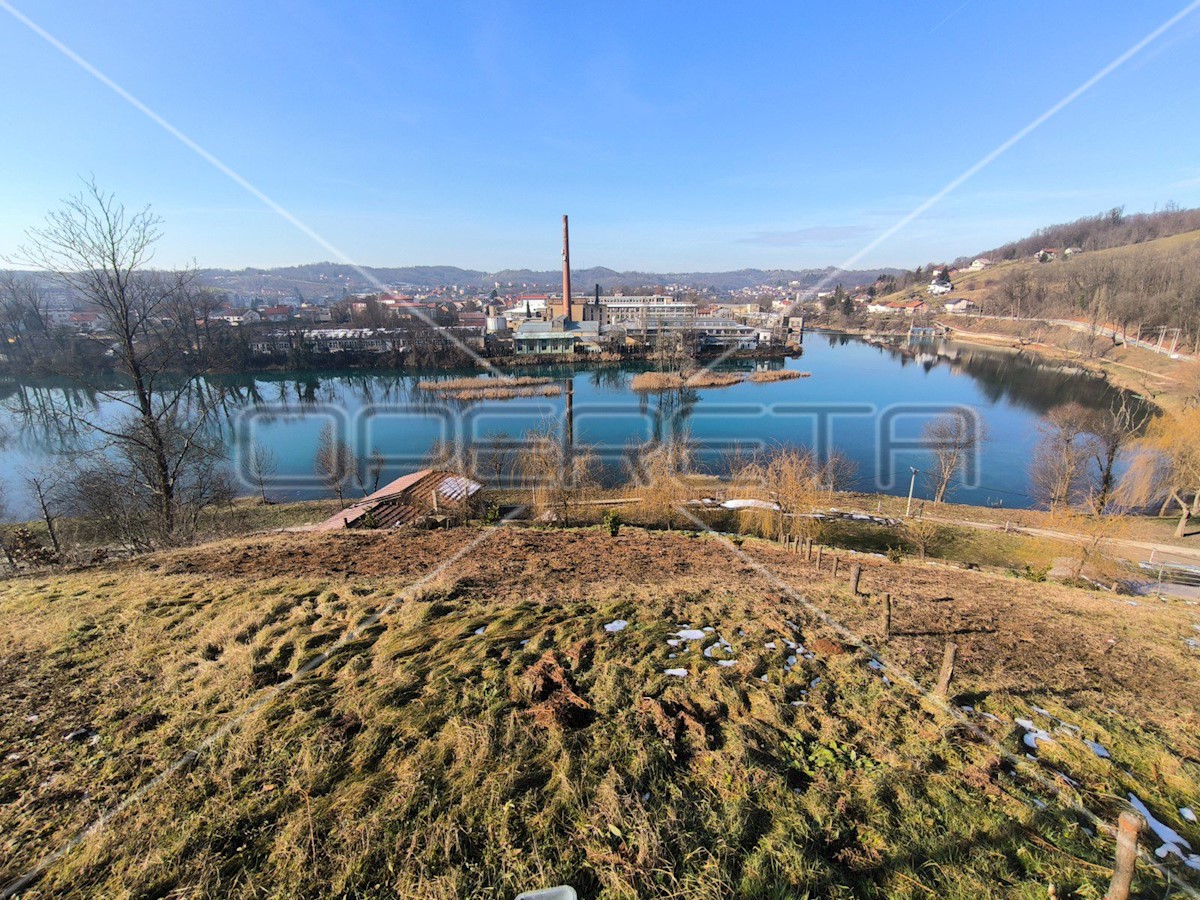 Terreno In vendita - KARLOVAČKA DUGA RESA