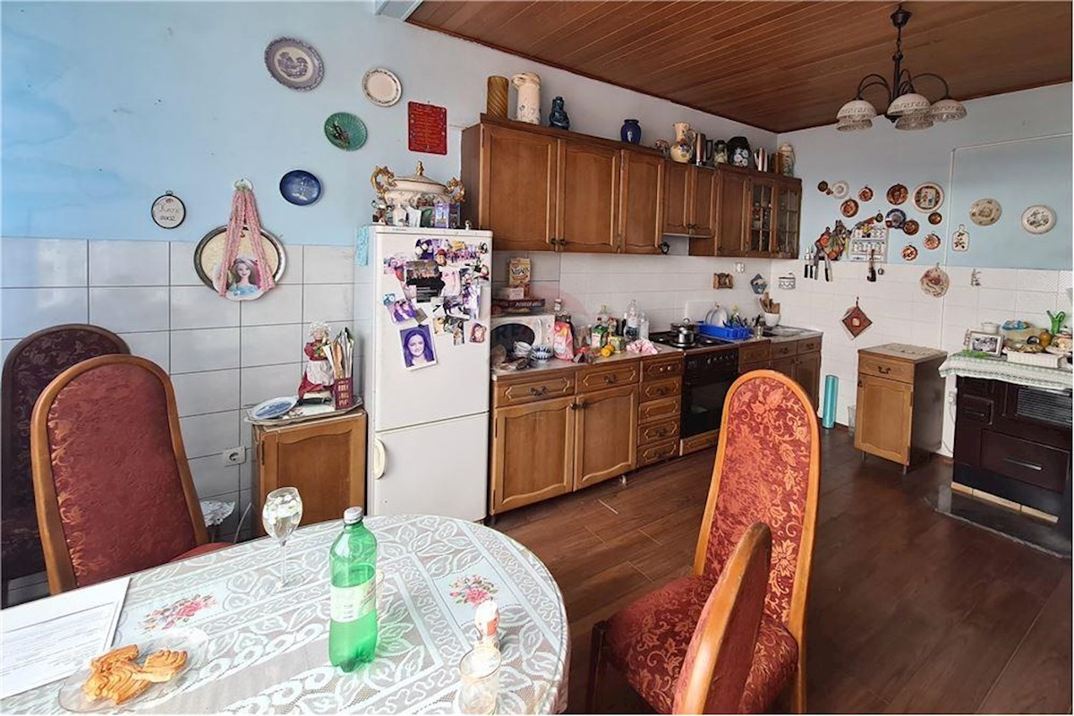 Flat For sale - SPLITSKO-DALMATINSKA DUGI RAT