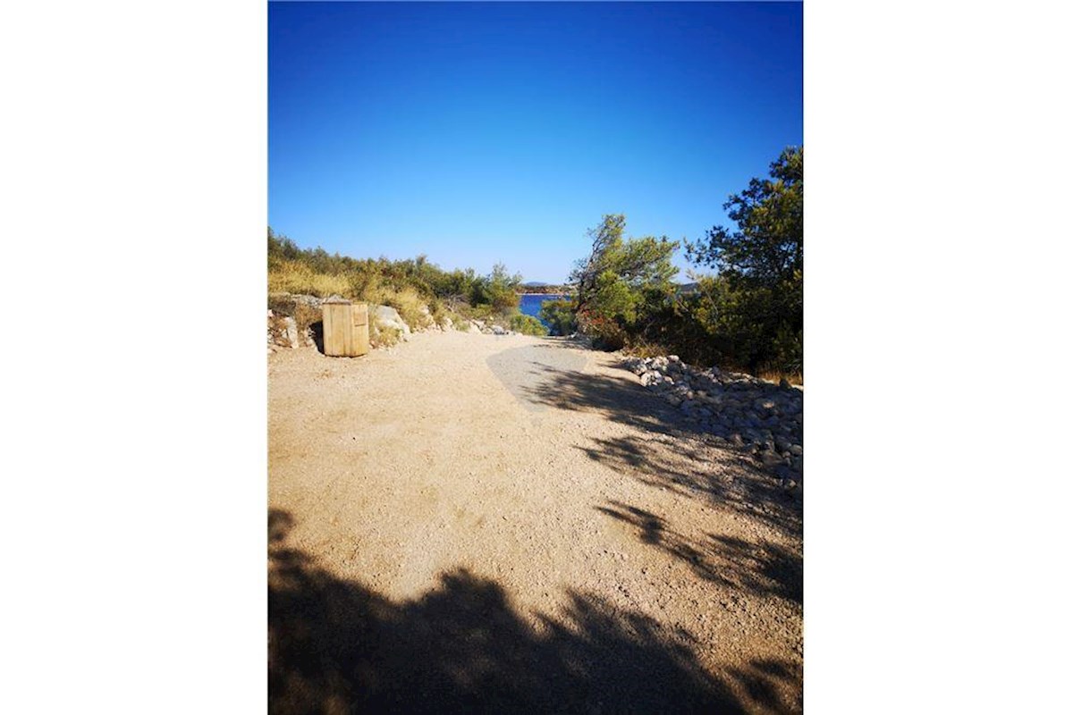 Land For sale - SPLITSKO-DALMATINSKA MARINA