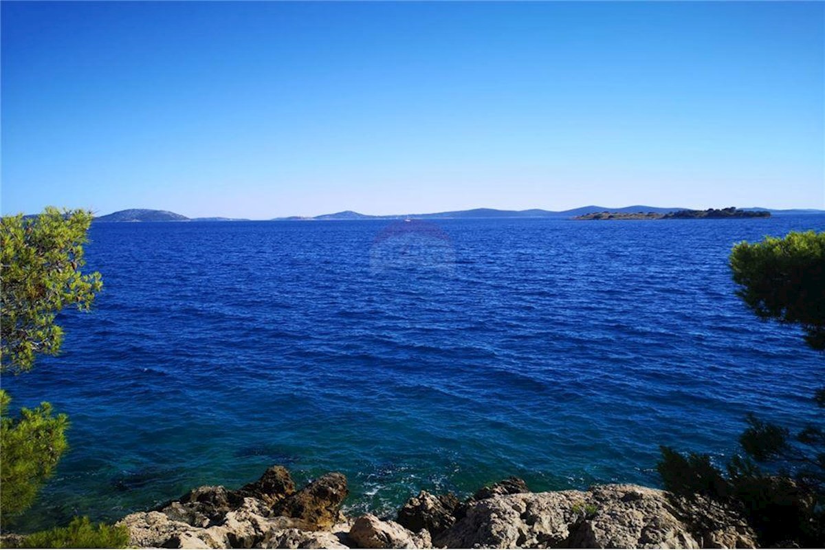 Land For sale - SPLITSKO-DALMATINSKA MARINA