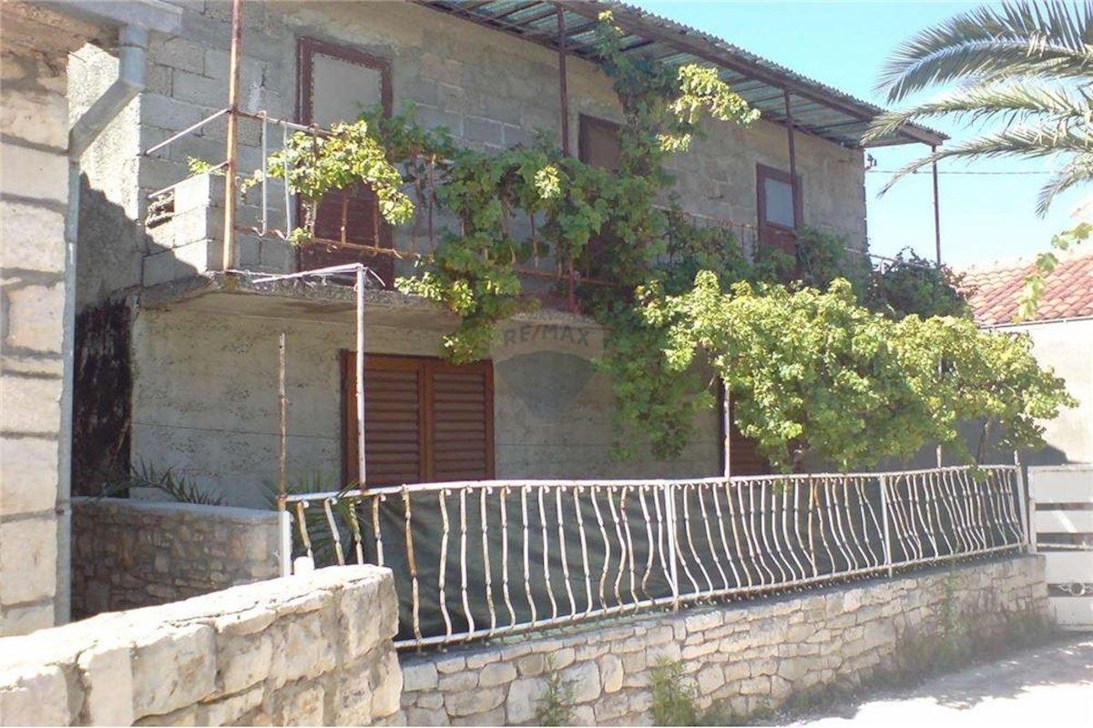 Casa In vendita - SPLITSKO-DALMATINSKA BRAČ