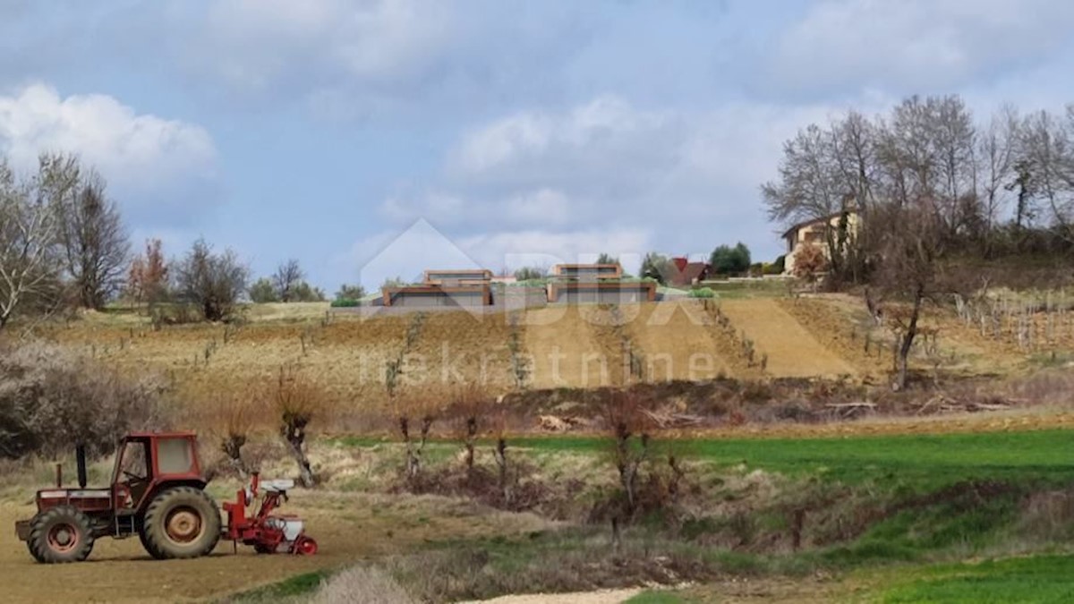 Terreno In vendita - ISTARSKA KAROJBA