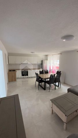 House for sale 280 m² – Novi Vinodolski
