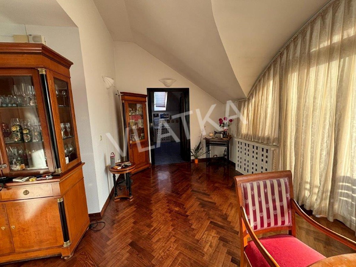 Apartmán Na predaj - GRAD ZAGREB ZAGREB