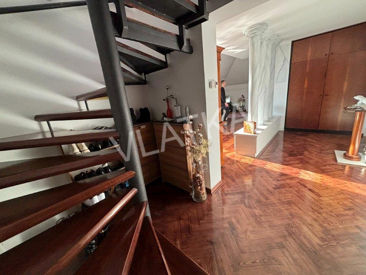 Apartmán Na predaj - GRAD ZAGREB ZAGREB