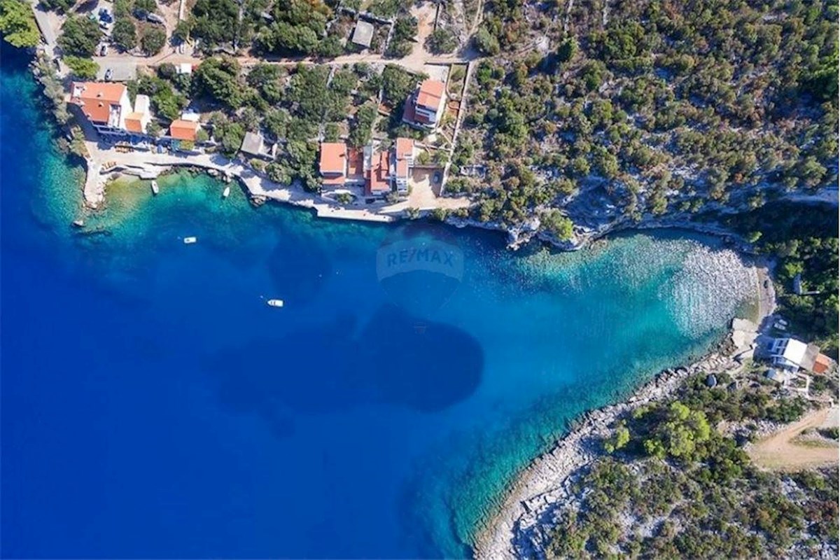 Pozemok Na predaj - SPLITSKO-DALMATINSKA HVAR