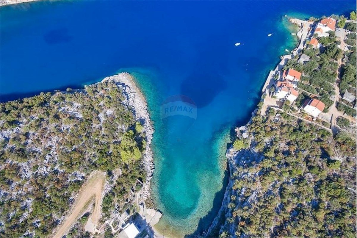 Terreno In vendita - SPLITSKO-DALMATINSKA HVAR