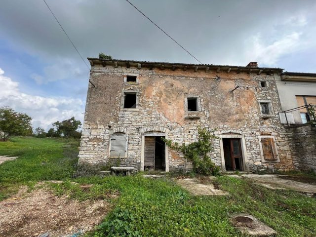 Kuća na prodaju 200 m² – Barban