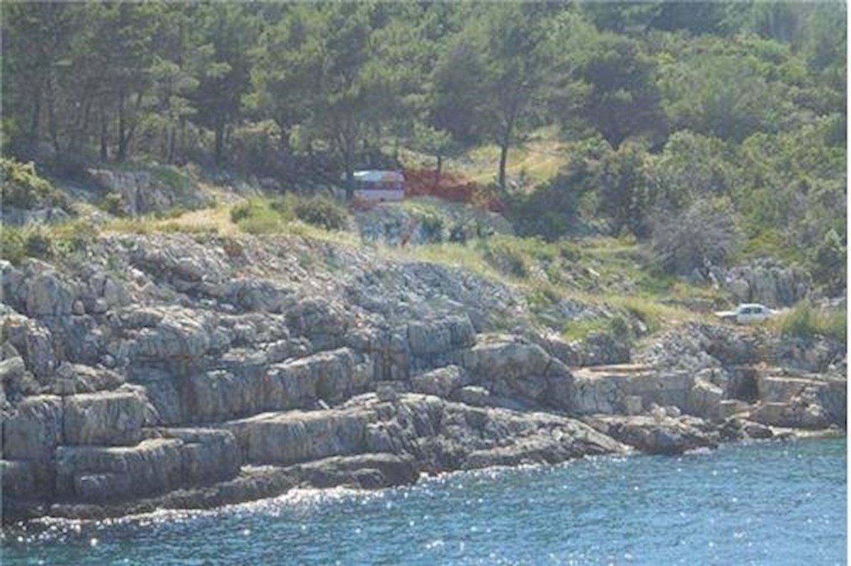 Land For sale - SPLITSKO-DALMATINSKA HVAR