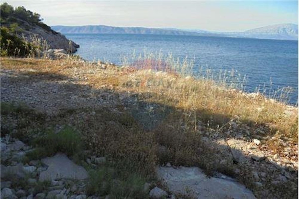 Land For sale - SPLITSKO-DALMATINSKA HVAR