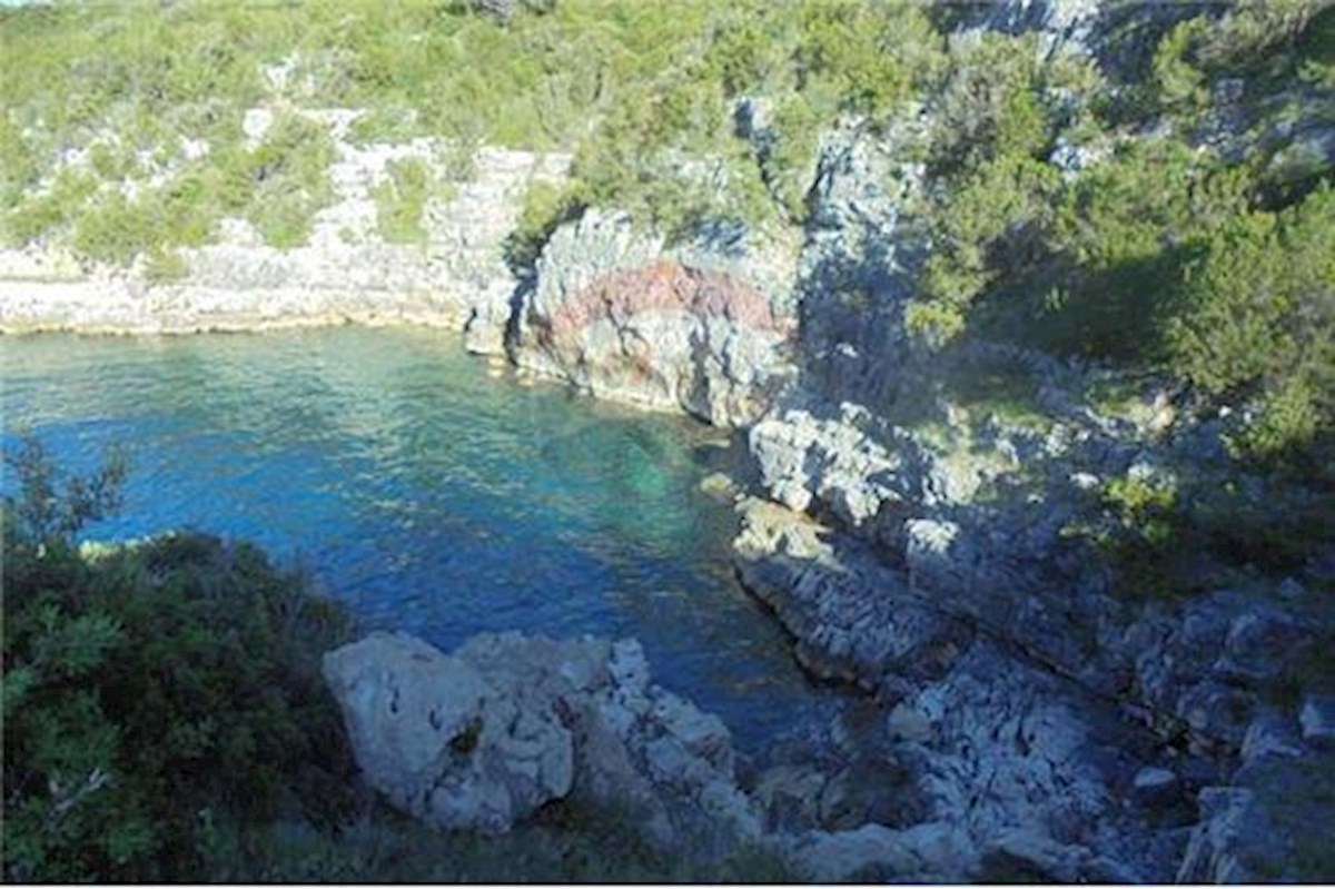 Land For sale - SPLITSKO-DALMATINSKA HVAR