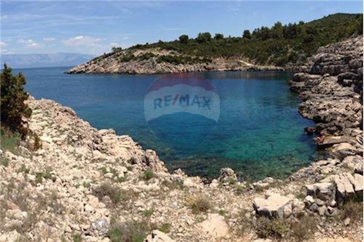 Land For sale - SPLITSKO-DALMATINSKA HVAR