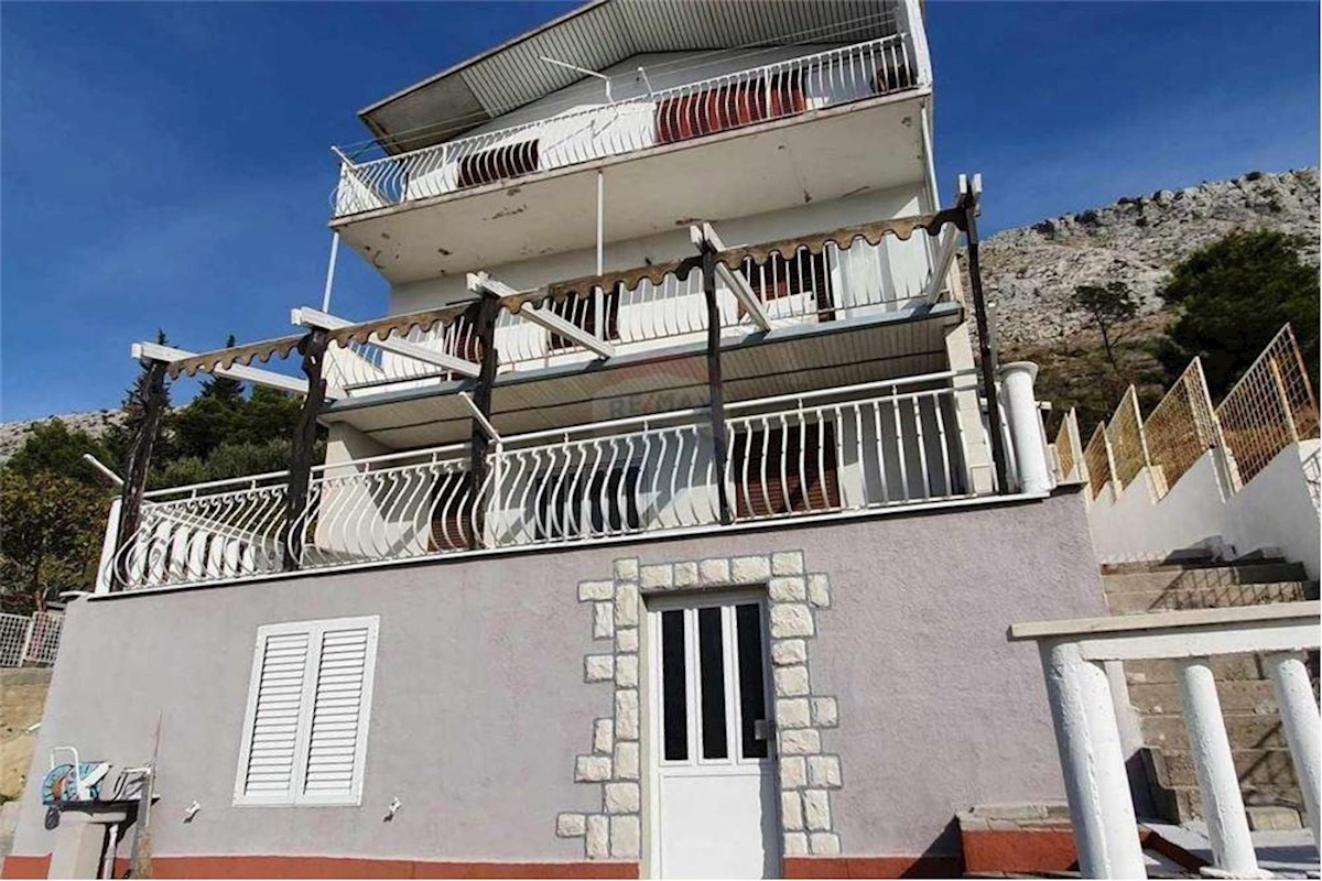 Casa In vendita - SPLITSKO-DALMATINSKA SPLIT