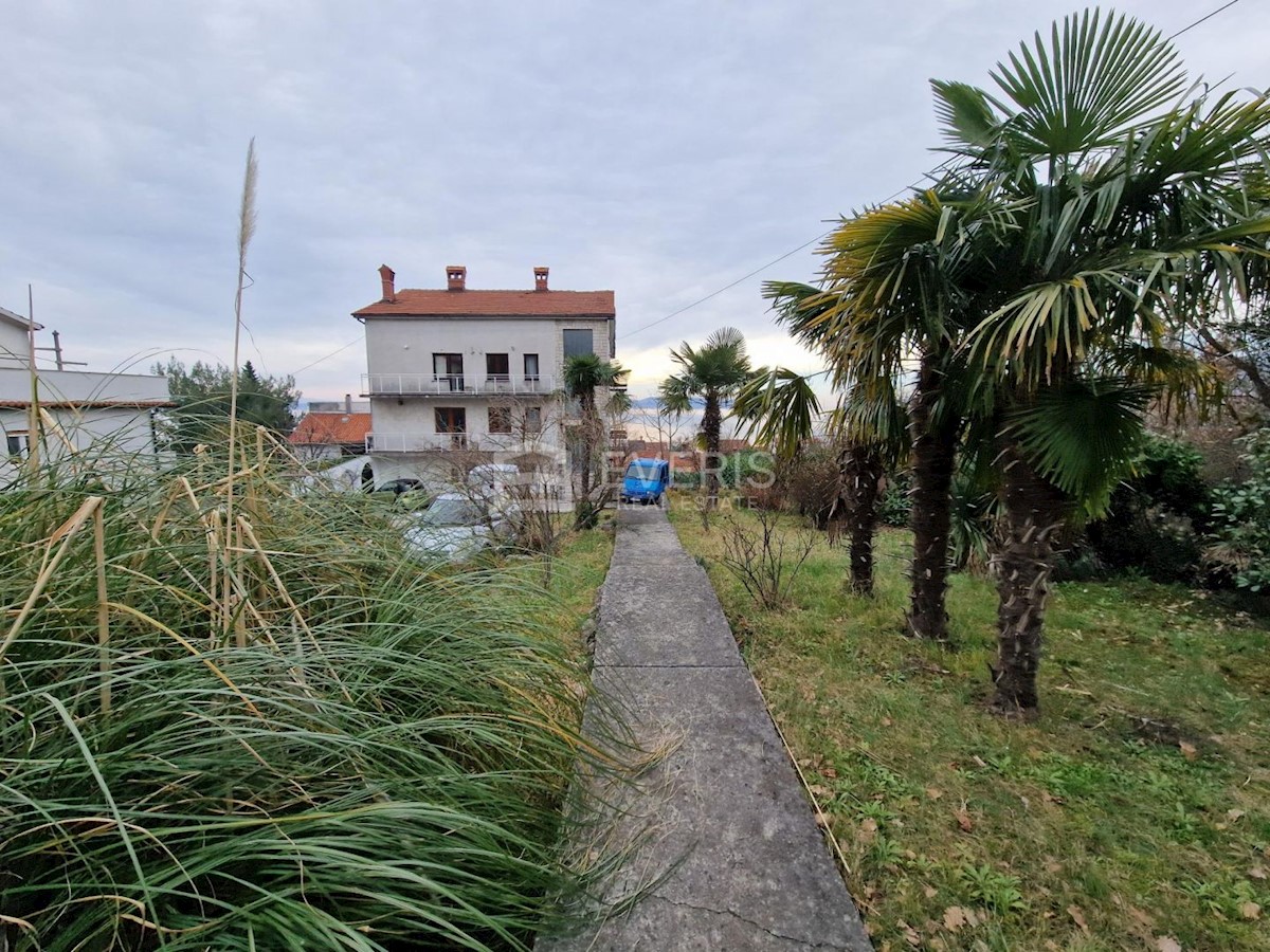 Appartement À vendre - PRIMORSKO-GORANSKA KASTAV