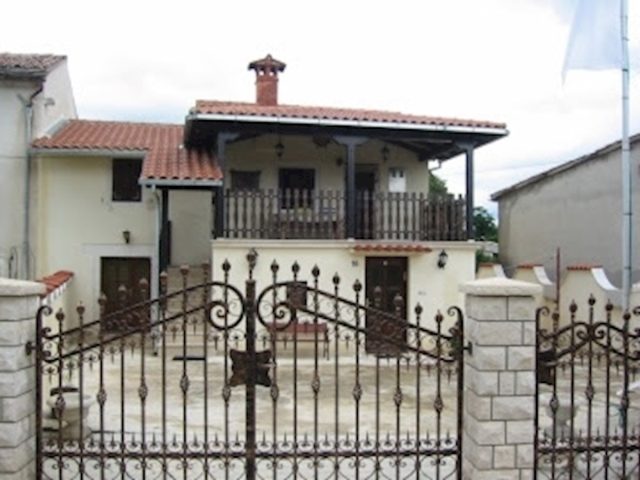 Dom na sprzedaż 93 m² – Žminj
