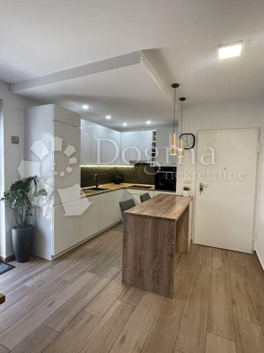 Apartmán Na prodej - SPLITSKO-DALMATINSKA TROGIR