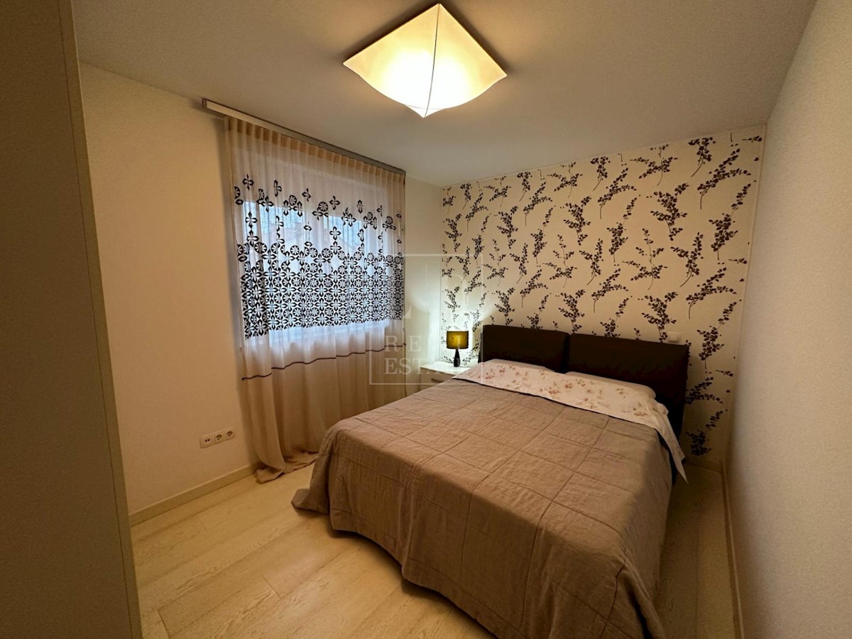 Apartma Na predaj - ISTARSKA NOVIGRAD