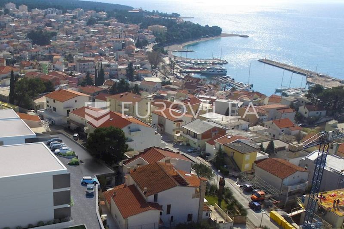 Flat For sale - SPLITSKO-DALMATINSKA BAŠKA VODA