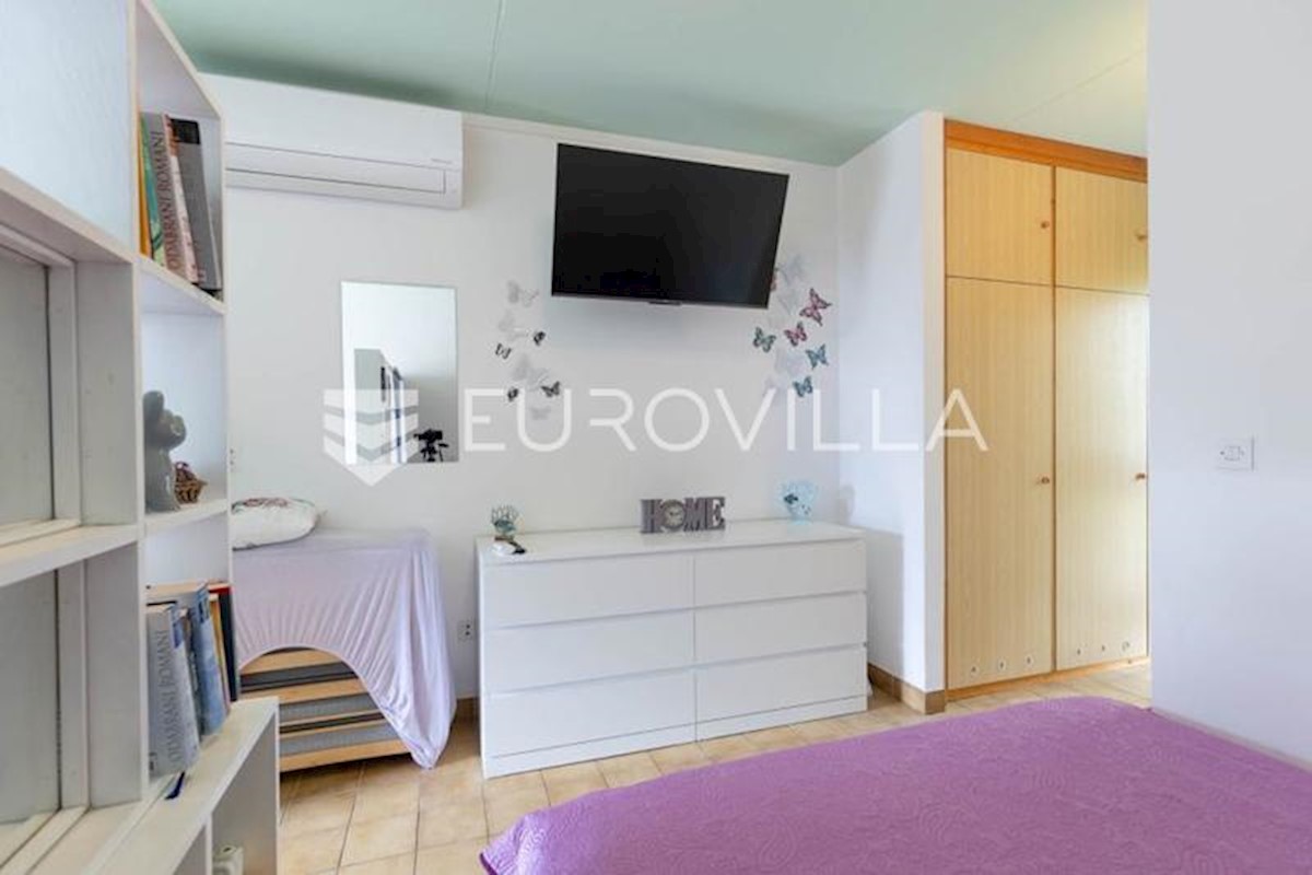 Flat For sale - ISTARSKA PULA