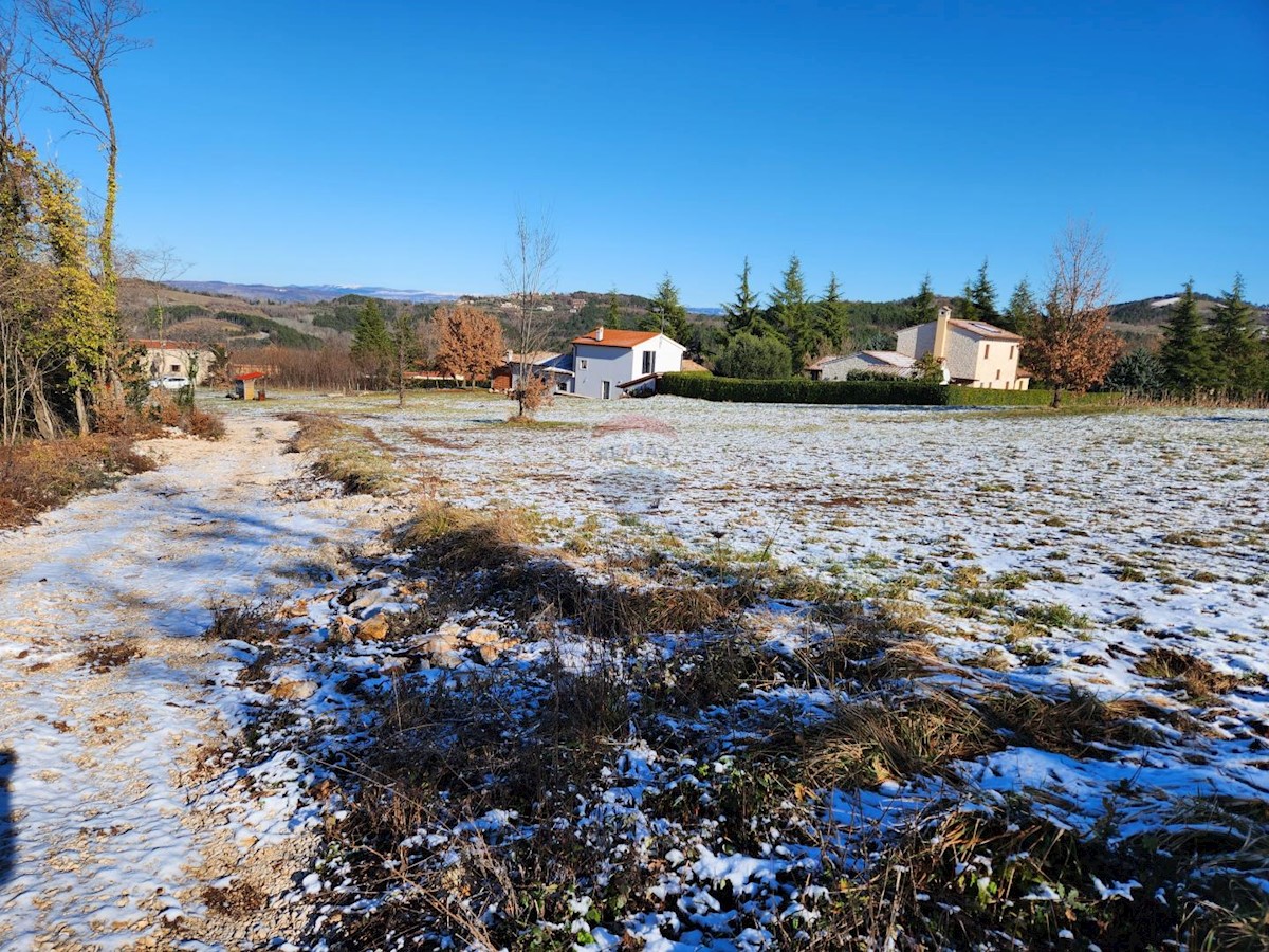 Zemljište Na prodaju - ISTARSKA KAROJBA