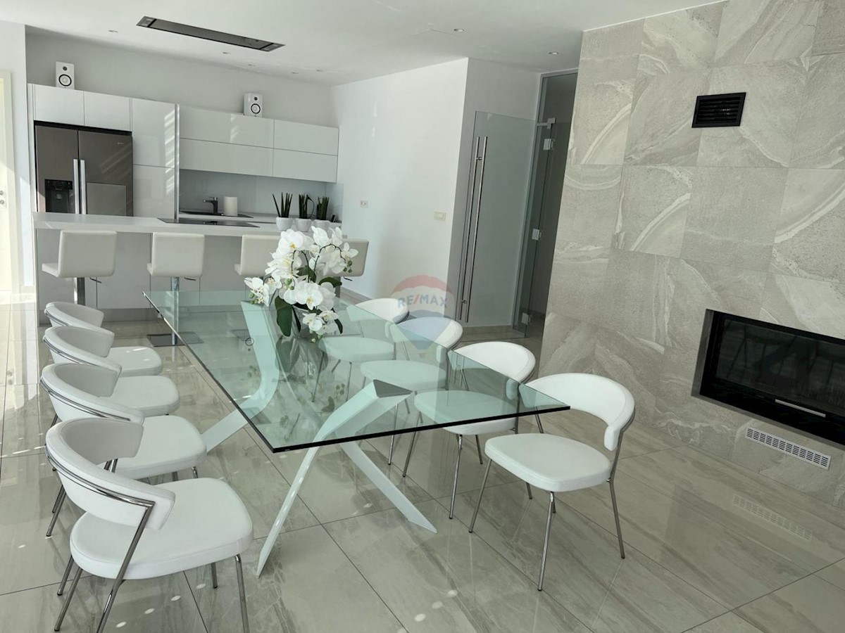 Haus Zu verkaufen - Primorsko-goranska Krk - foto 2/31