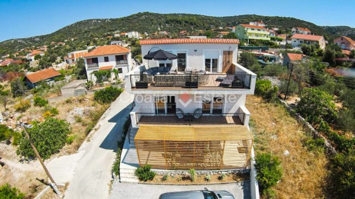 House for sale 260 m² – Trogir