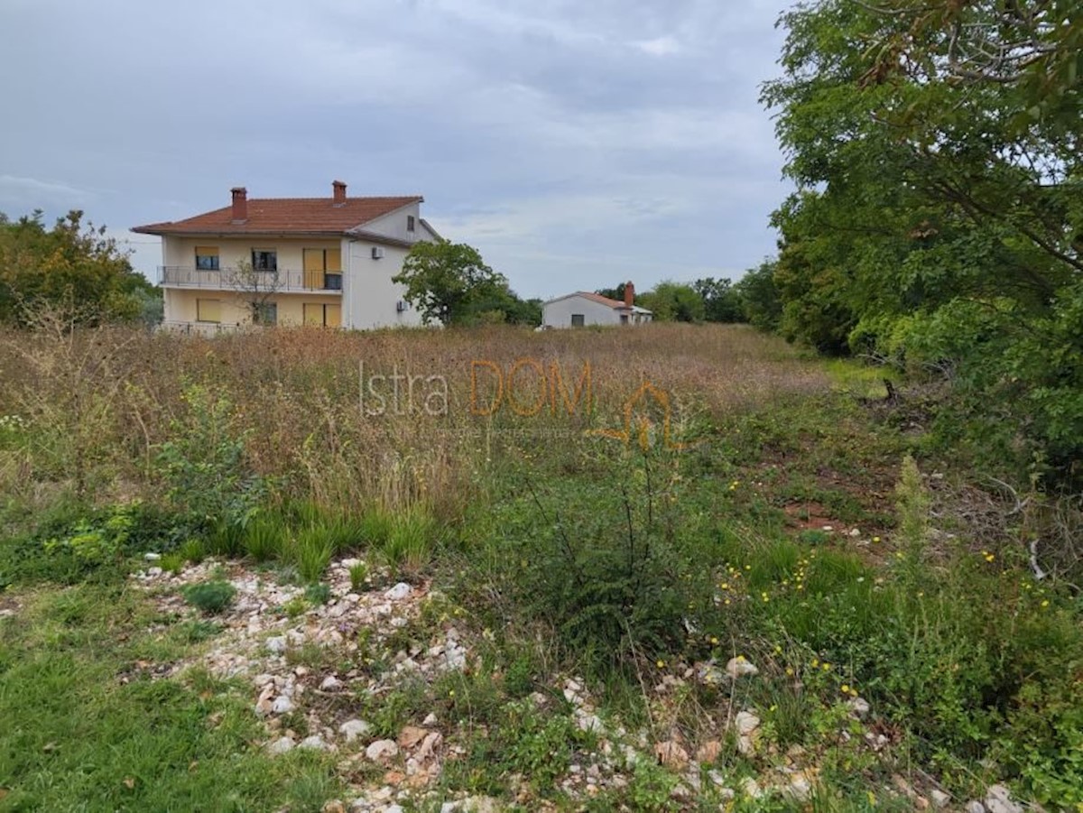 Land For sale - ISTARSKA MARČANA