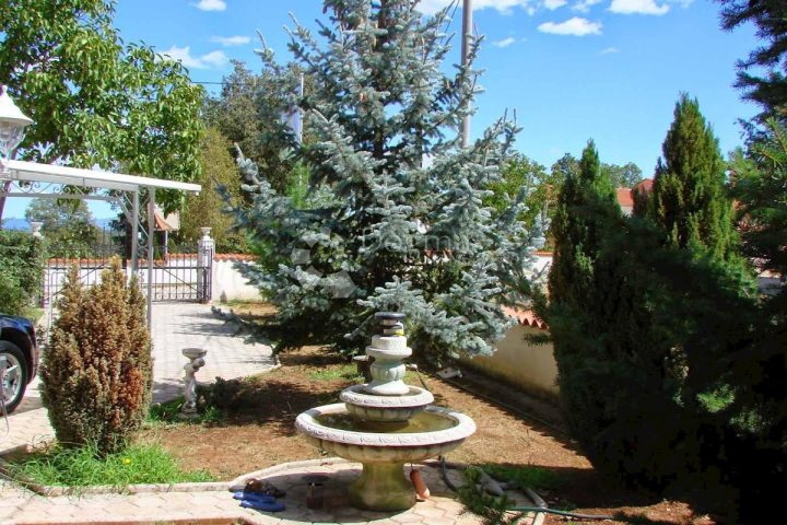 Casa in vendita 93 m² – Jurići