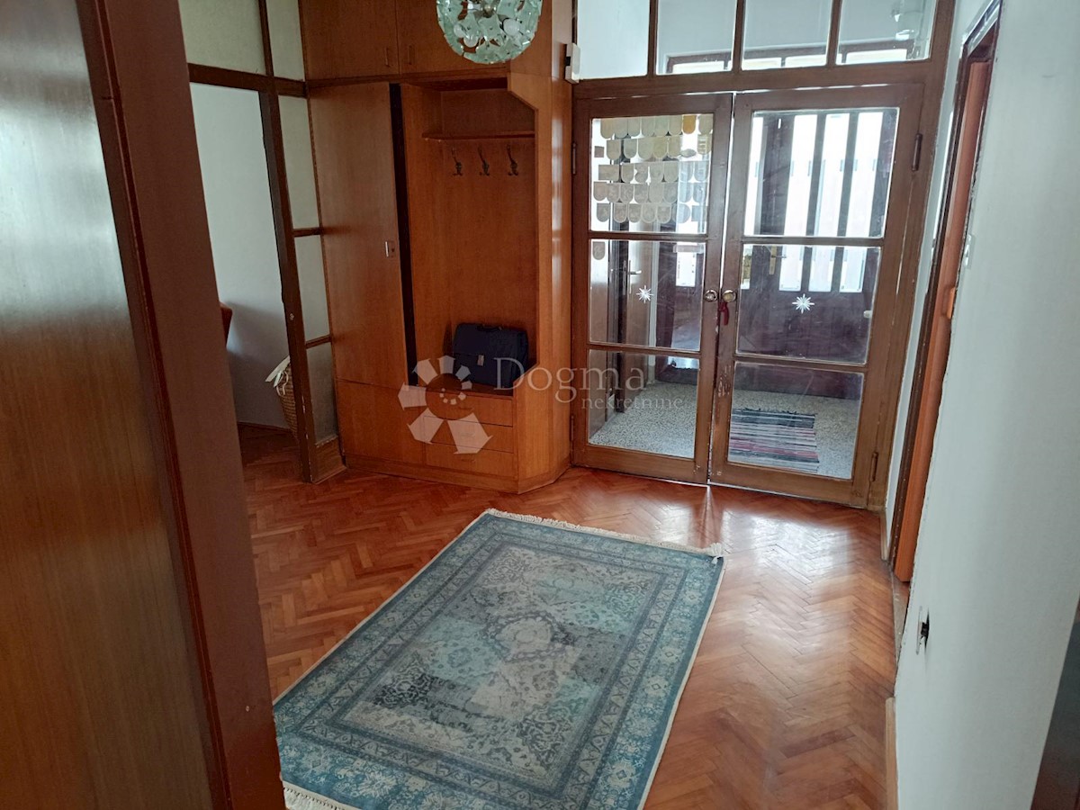 House For sale - ZAGREBAČKA VELIKA GORICA