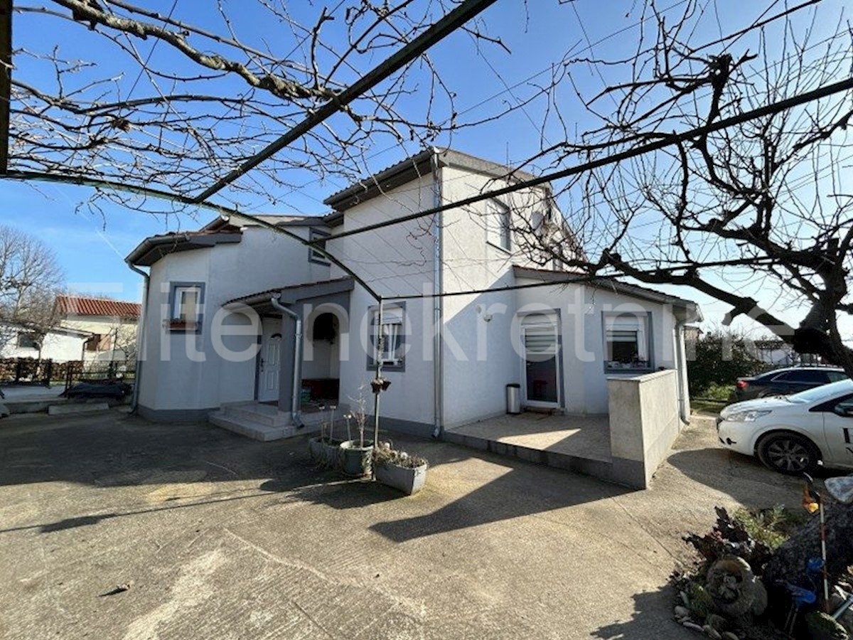 Maison À vendre - ISTARSKA FAŽANA