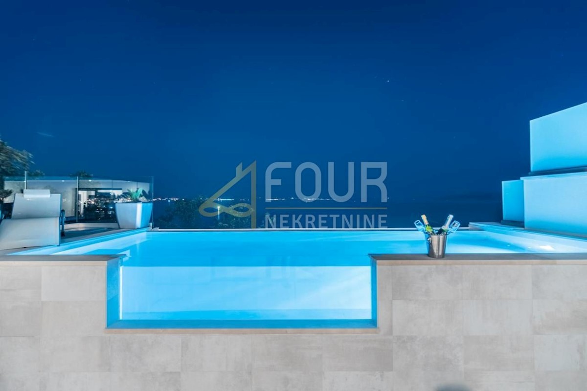 Flat For sale - PRIMORSKO-GORANSKA OPATIJA