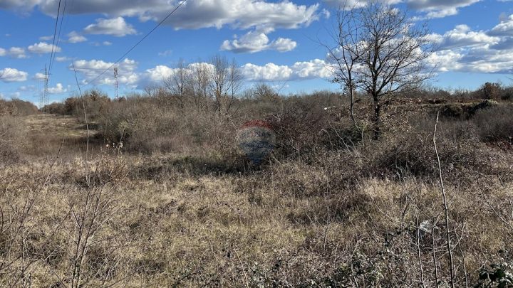 Terrain à vendre 11220 m² – Kukci