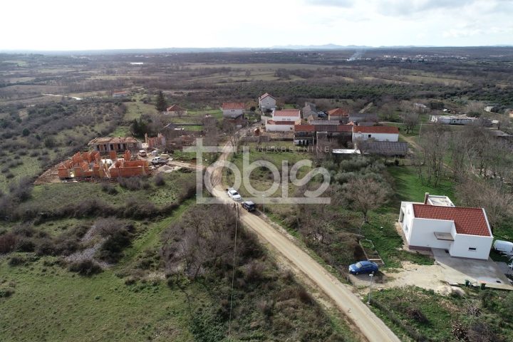 Zemljište na prodaju 1226 m² – Poljica