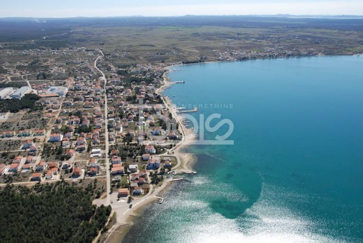 Pozemok na predaj 4109 m² – Vrsi