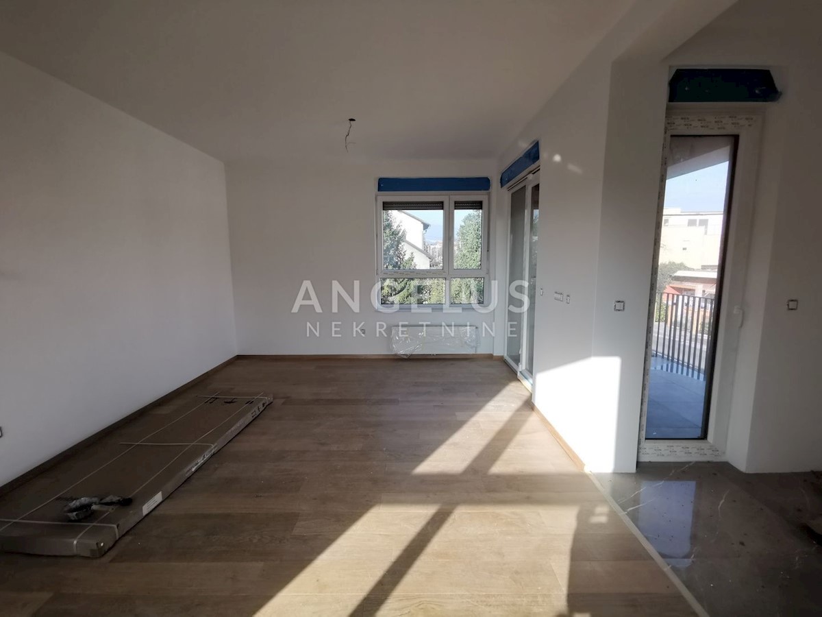 Appartement À vendre - GRAD ZAGREB ZAGREB