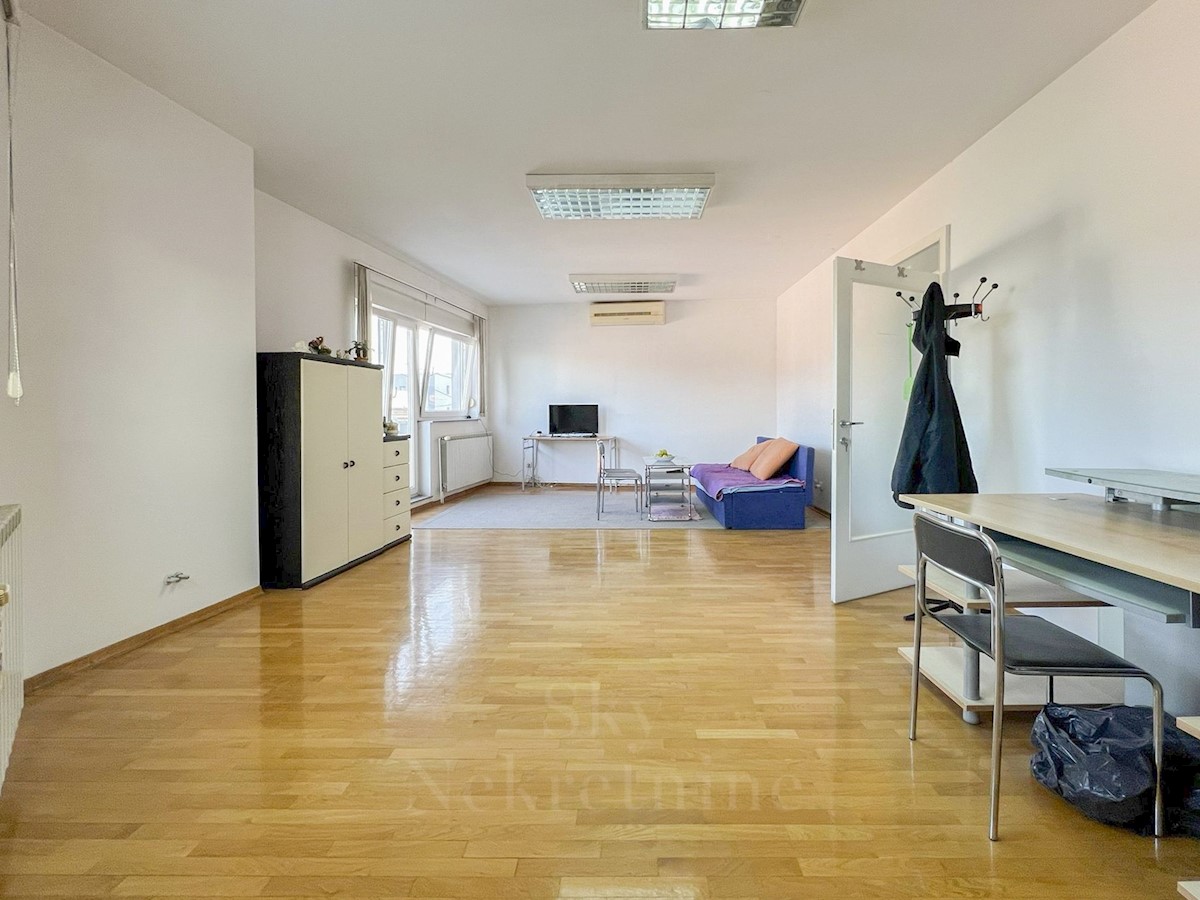 Appartement À vendre - GRAD ZAGREB ZAGREB