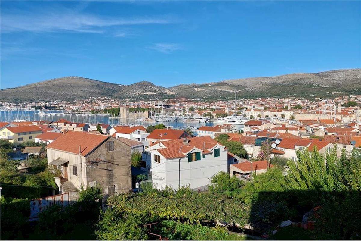 Casa In vendita - SPLITSKO-DALMATINSKA TROGIR