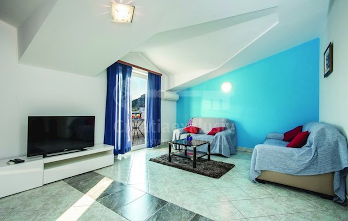 Haus Zu verkaufen - ŠIBENSKO-KNINSKA ROGOZNICA