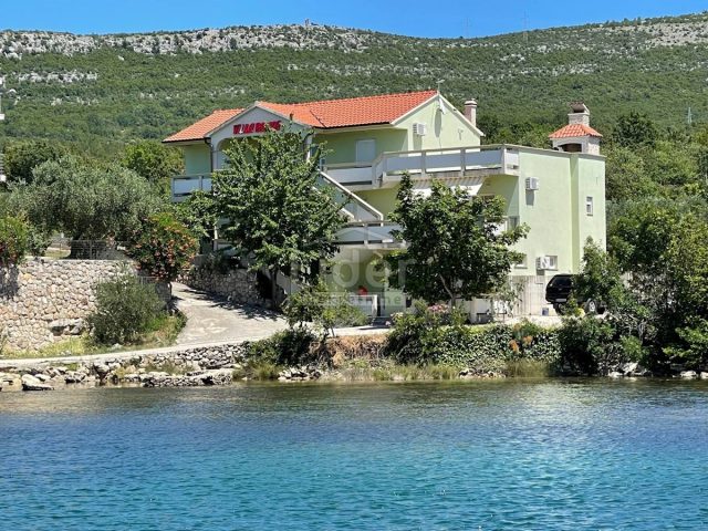 Haus zu verkaufen 353 m² – Kruševo