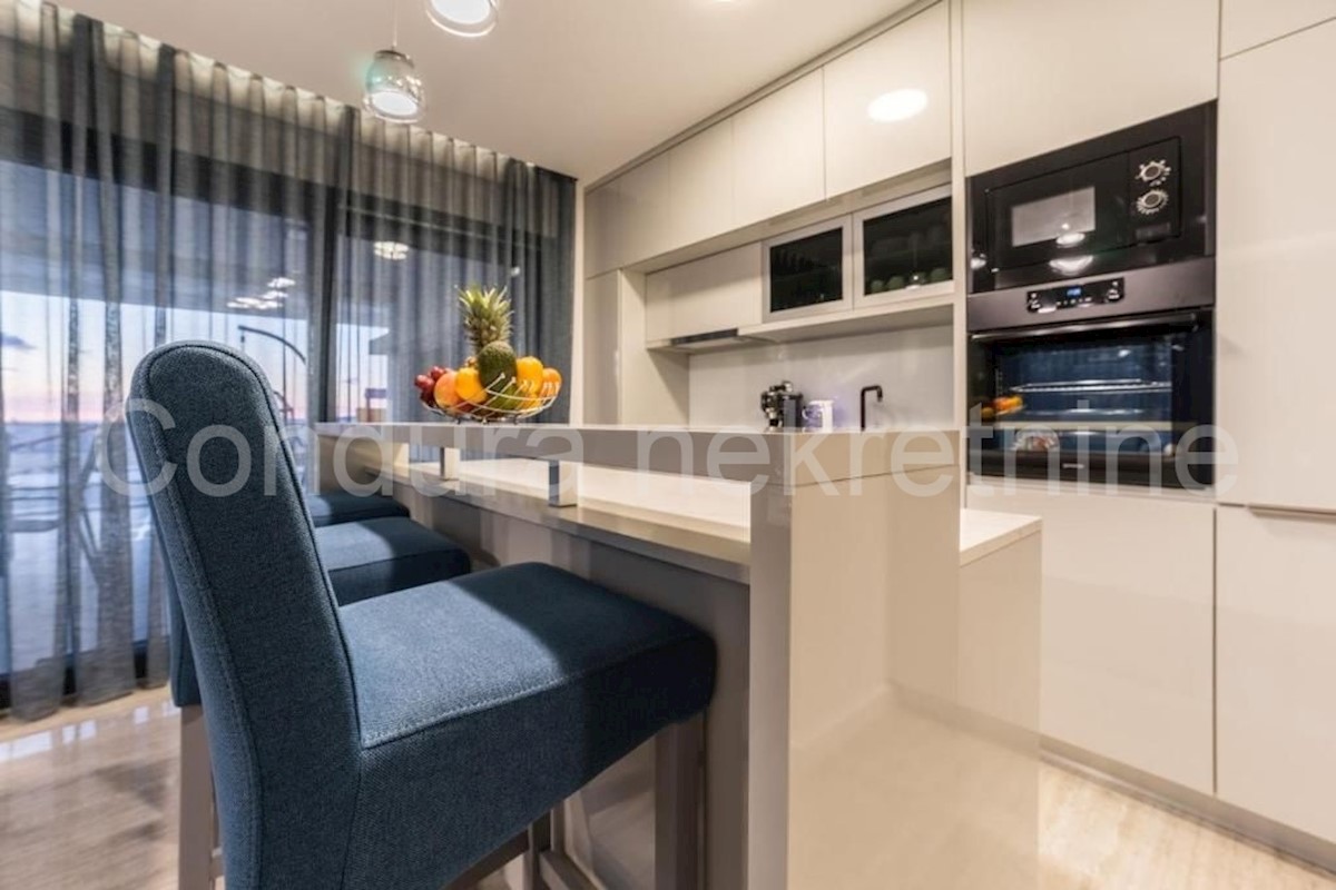 House For sale - ZADARSKA NIN