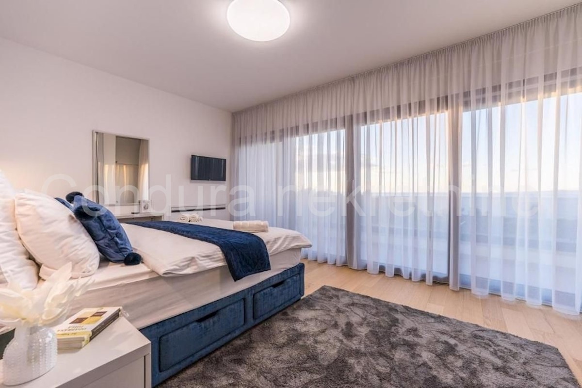House For sale - ZADARSKA NIN