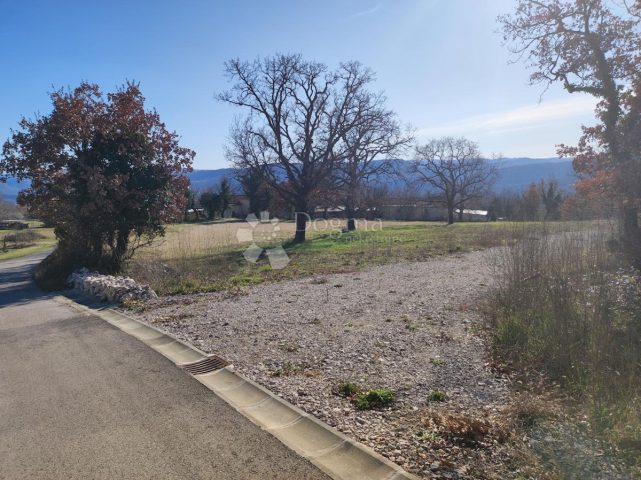 Terrain à vendre 848 m² – Buzet