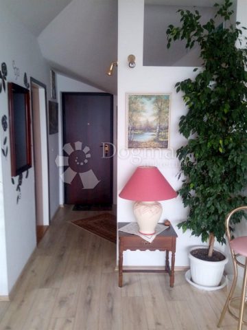 Mieszkanie Na sprzedaż - Splitsko-dalmatinska Split - foto 2/6