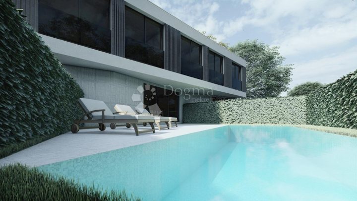 Hiša na predaj 130 m² – Mandre