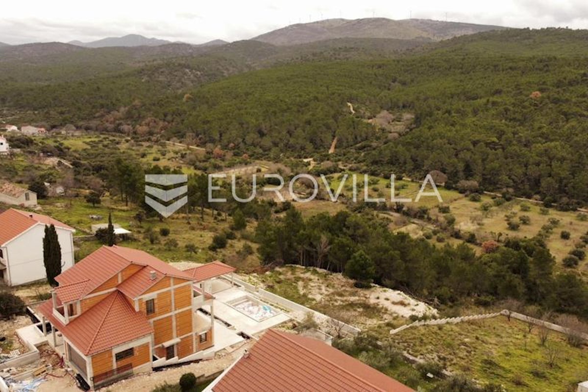 House For sale - ŠIBENSKO-KNINSKA KNIN