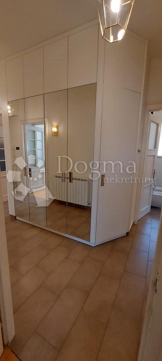 Apartmán Na predaj - PRIMORSKO-GORANSKA RIJEKA