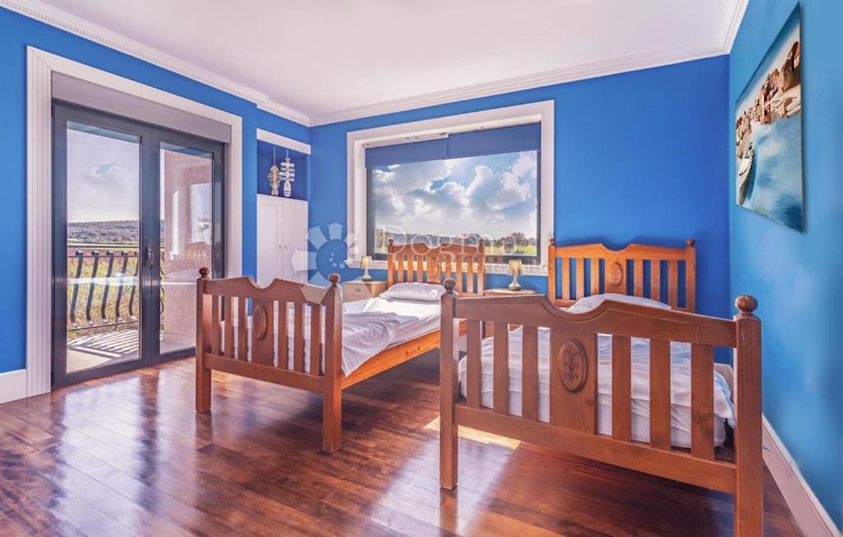 House For sale - ISTARSKA MEDULIN
