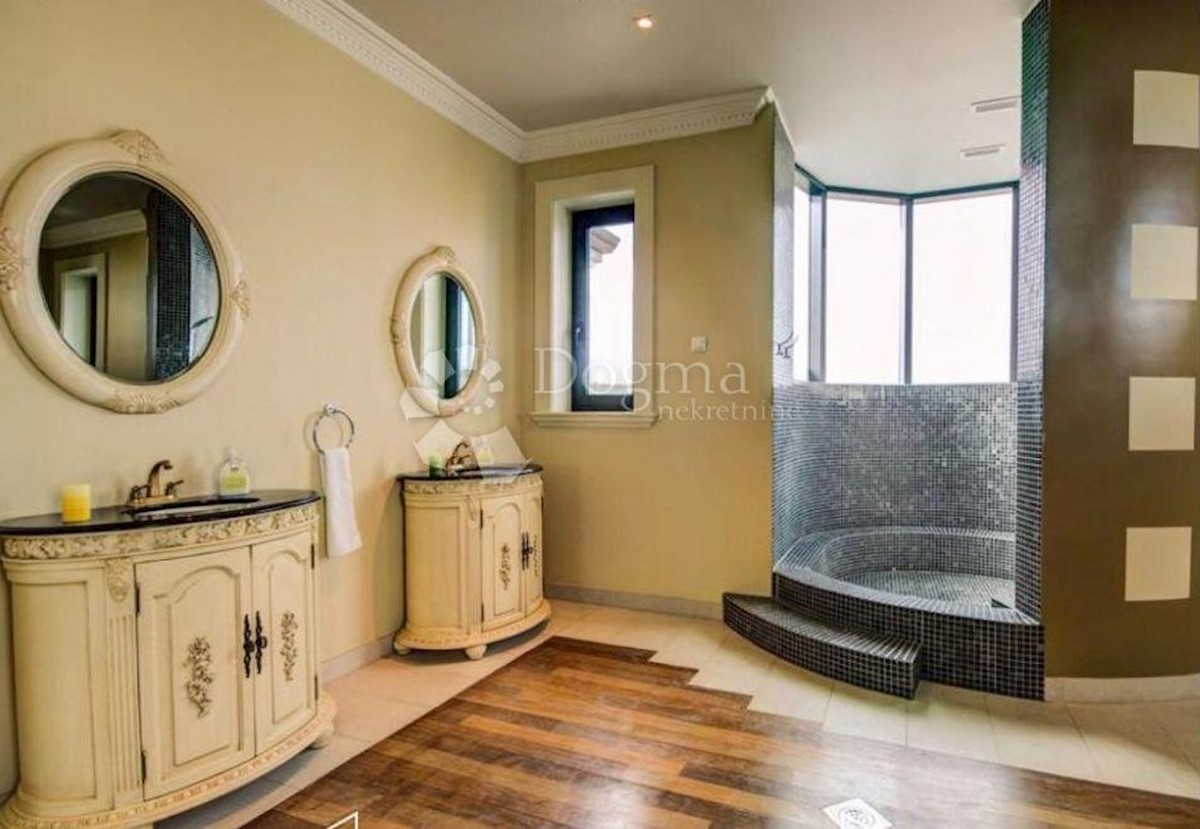 House For sale - ISTARSKA MEDULIN