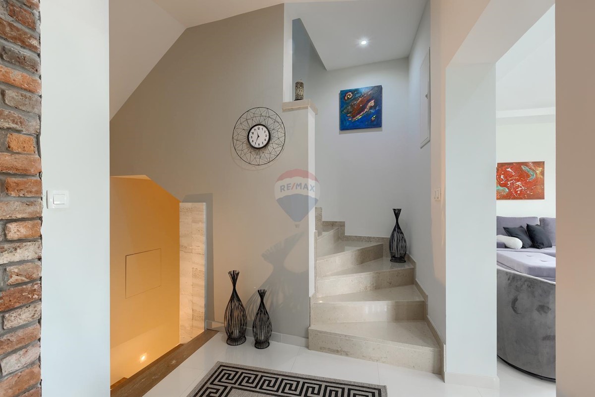Haus Zu verkaufen - ISTARSKA ROVINJ