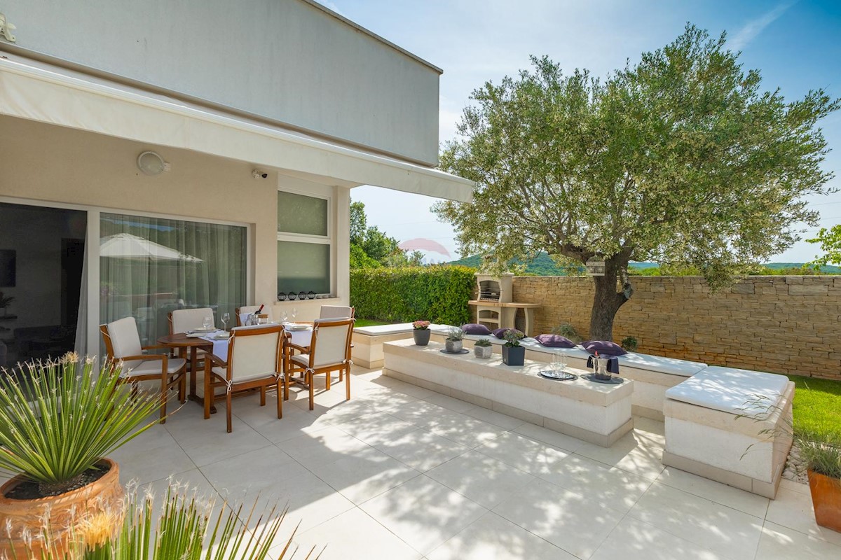 Haus Zu verkaufen - ISTARSKA ROVINJ